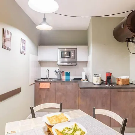 Central, Family-friendly, Washing Machine, 200m To Aquarium And Metro, 300 Mbps Internet