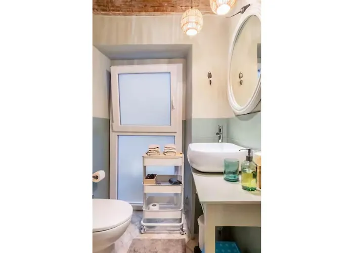 Central, Family-friendly, Washing Machine, 200m To Aquarium And Metro, 300 Mbps Internet * 제노바
