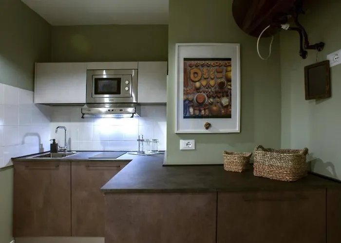 Central, Family-friendly, Washing Machine, 200m To Aquarium And Metro, 300 Mbps Internet Lägenhet Genua