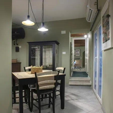 Central, Family-friendly, Washing Machine, 200m To Aquarium And Metro, 300 Mbps Internet Apartmán